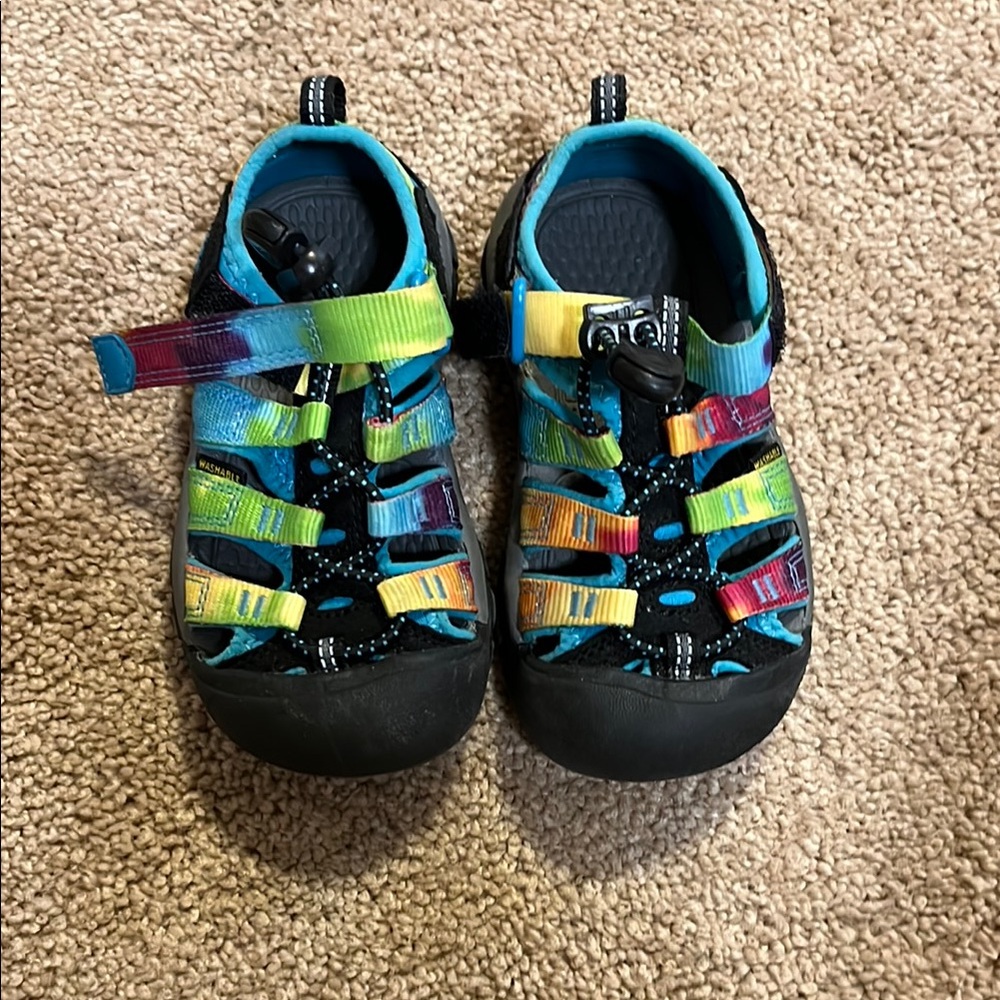 Keen Black Sandals with Signature Toe Protection size 10 US